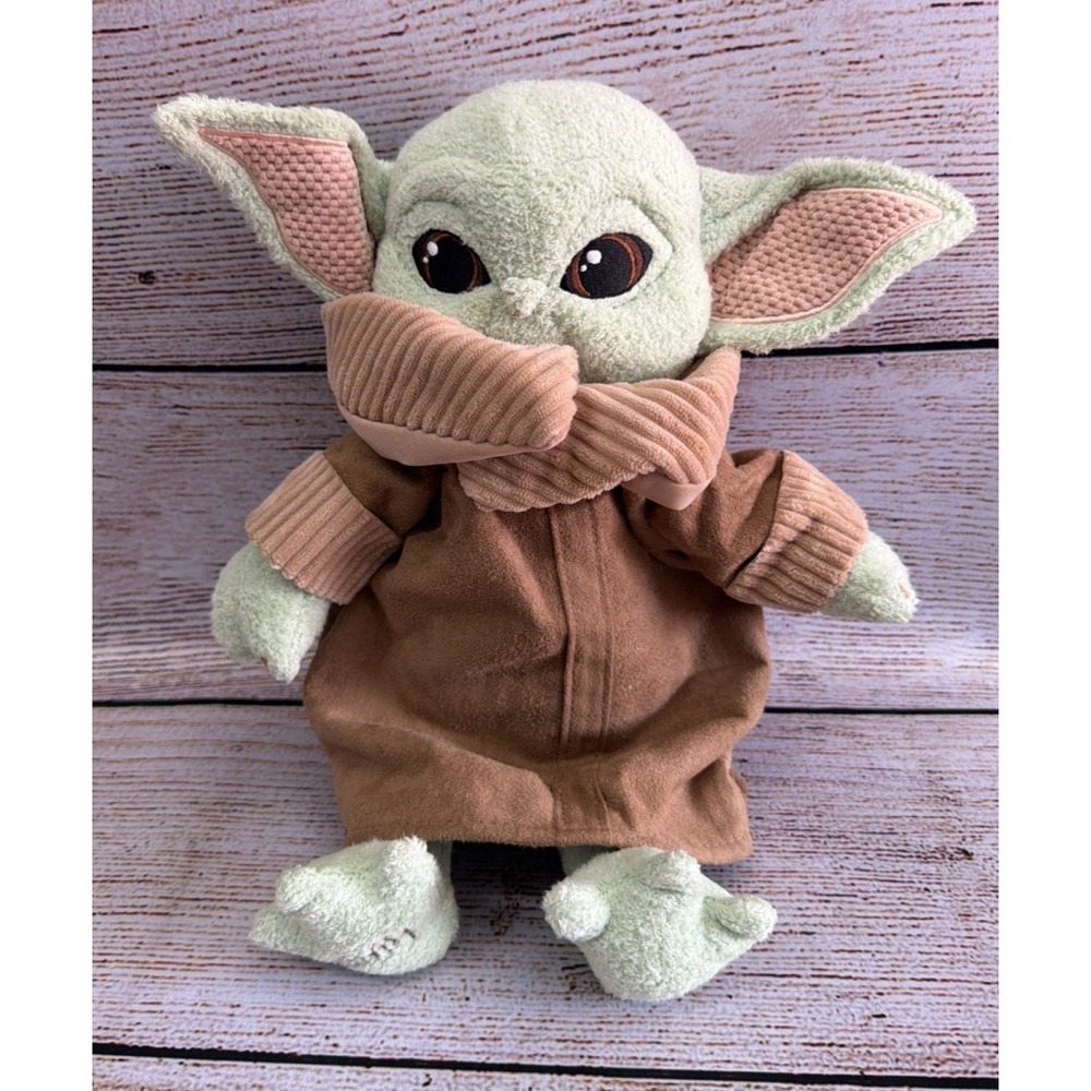 Scentsy Buddy Star Wars The Mandalorian The Child Baby Yoda Grogu Scented Plush